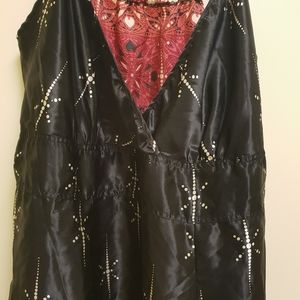 S90 - Momentum 22w black and red sundress